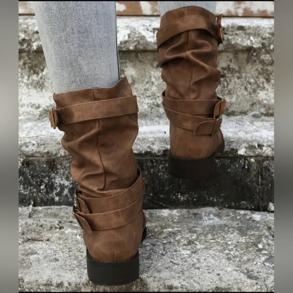 Ladies boots - Picture 3 of 6